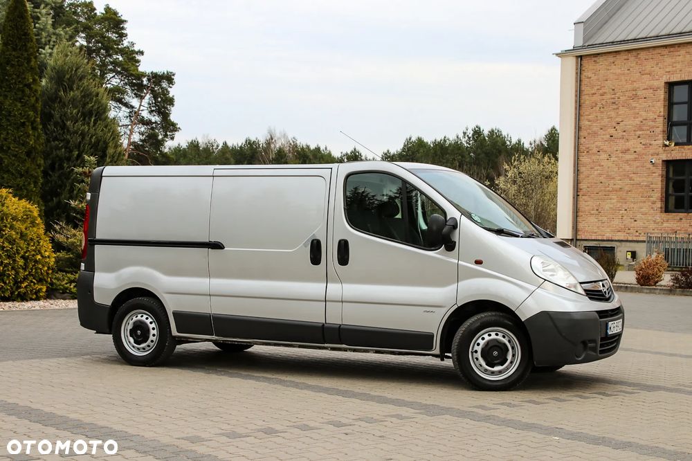 Opel Vivaro - 14