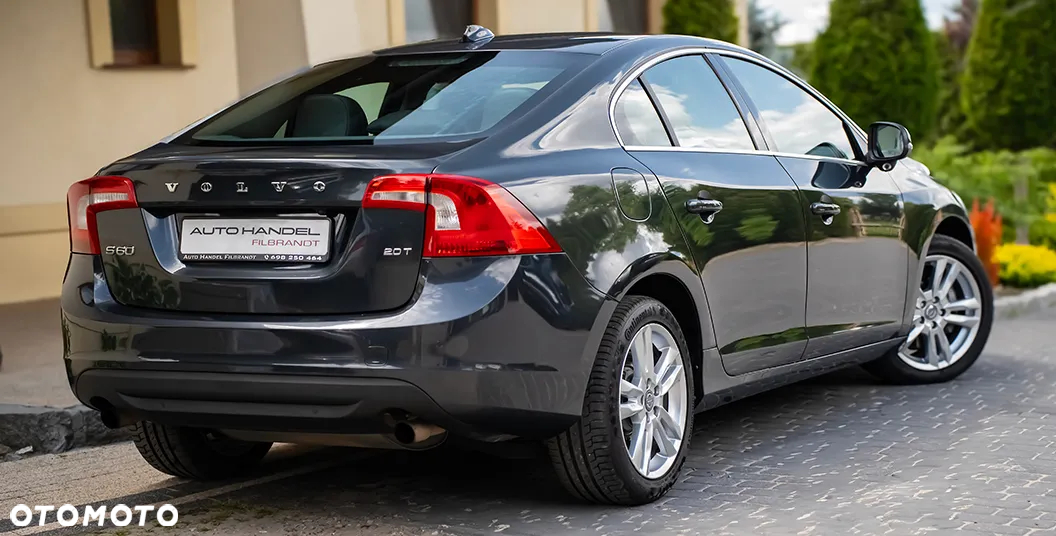 Volvo S60 2.0T Powershift Summum - 15