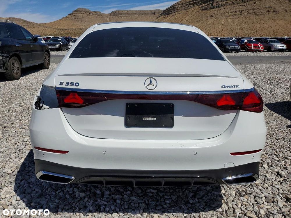 Mercedes-Benz Klasa E - 7