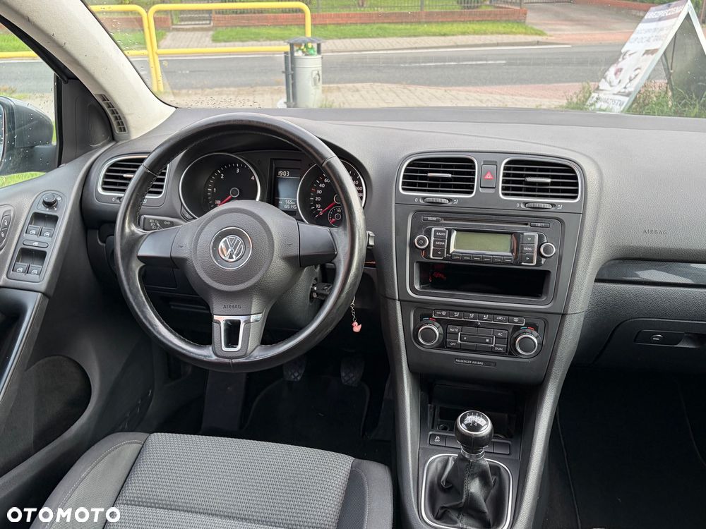 Volkswagen Golf 1.6 TDI DPF Comfortline - 14