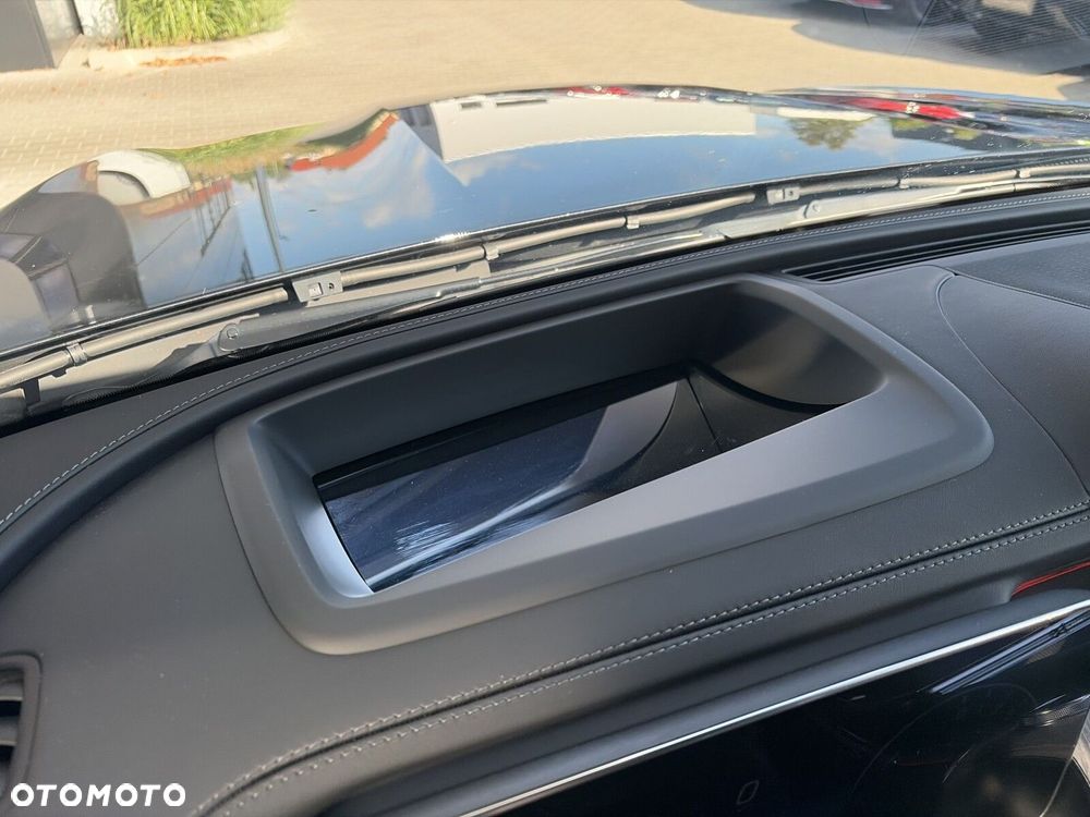 Mercedes-Benz GLC - 29