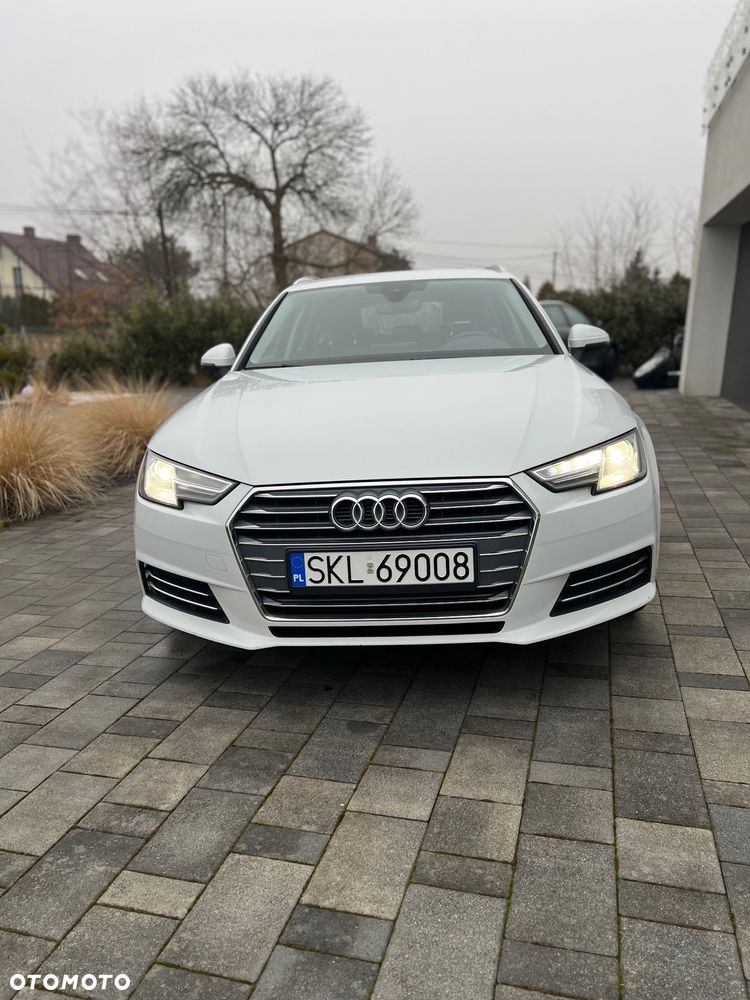 Audi A4 Avant 2.0 TFSI ultra S tronic - 1
