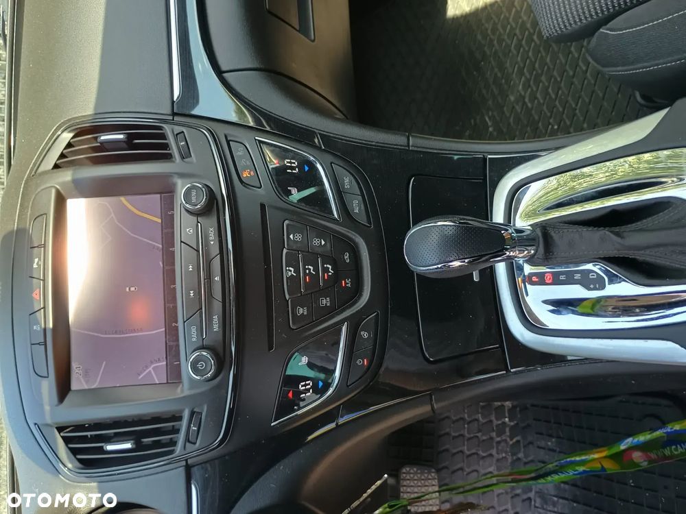 Opel Insignia 2.0 CDTI - 2