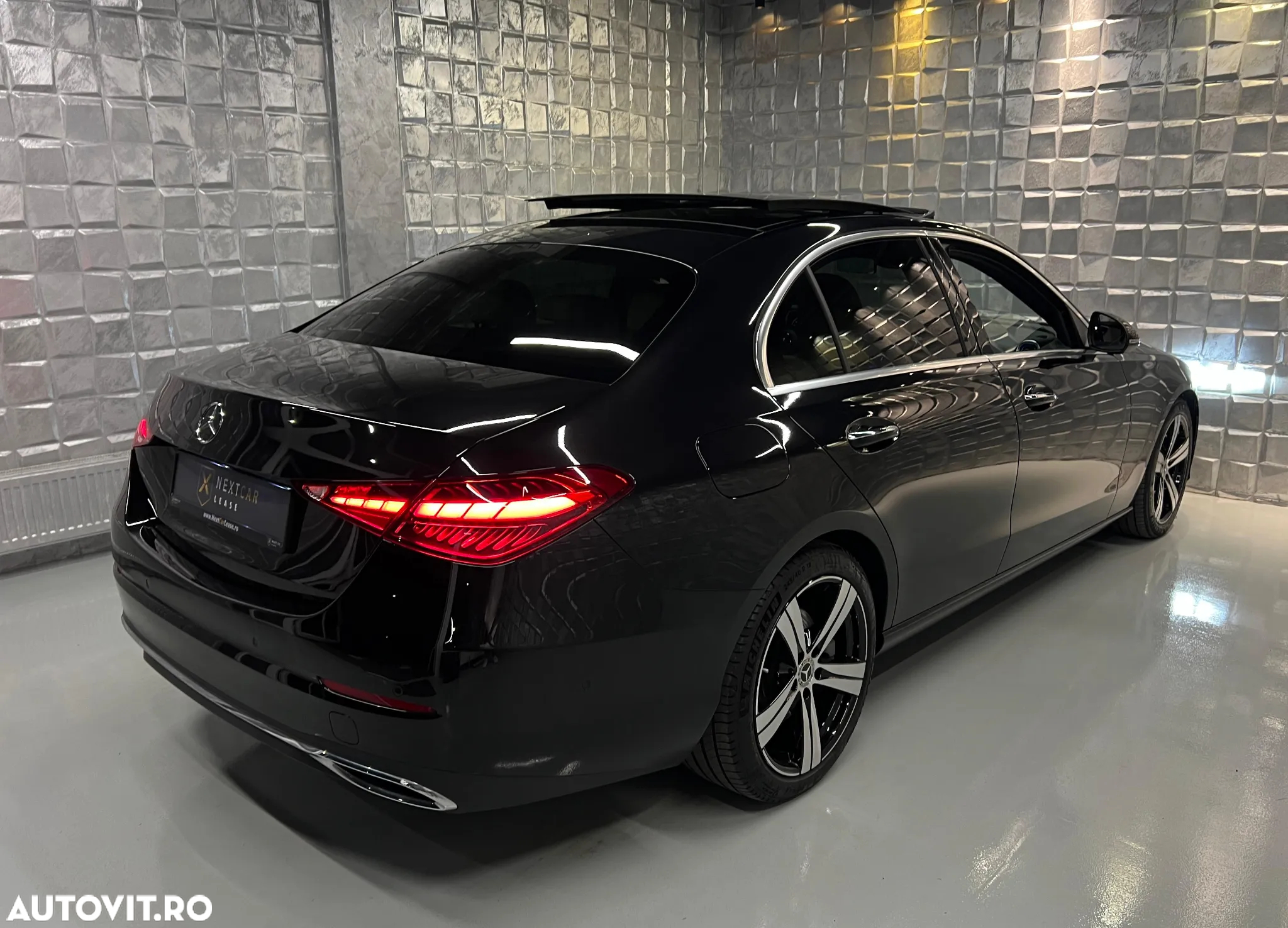 Mercedes-Benz C 220 d 4Matic T 9G-TRONIC - 4