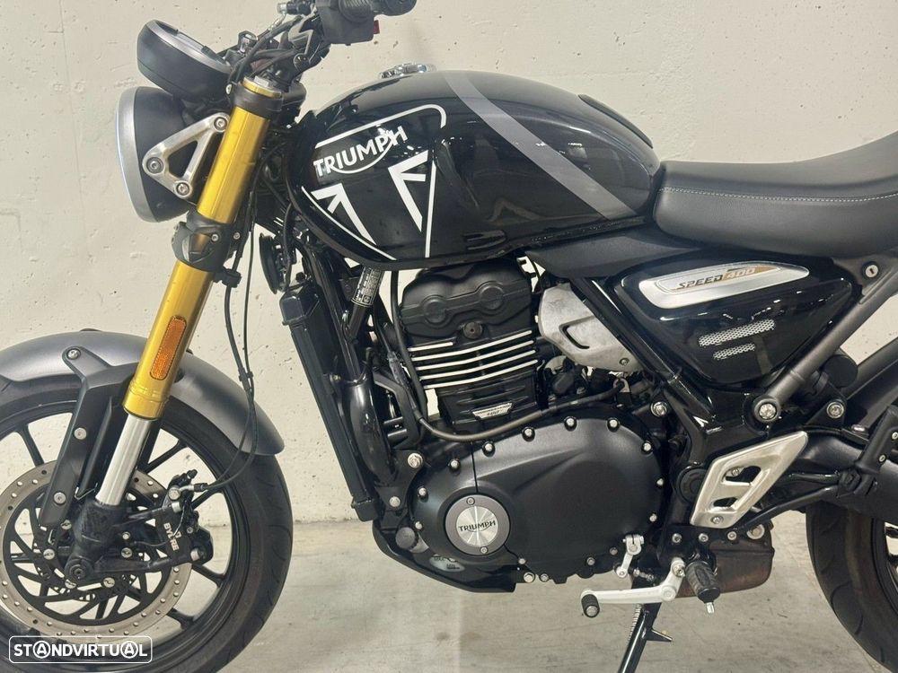 Triumph Scrambler 400X - 2