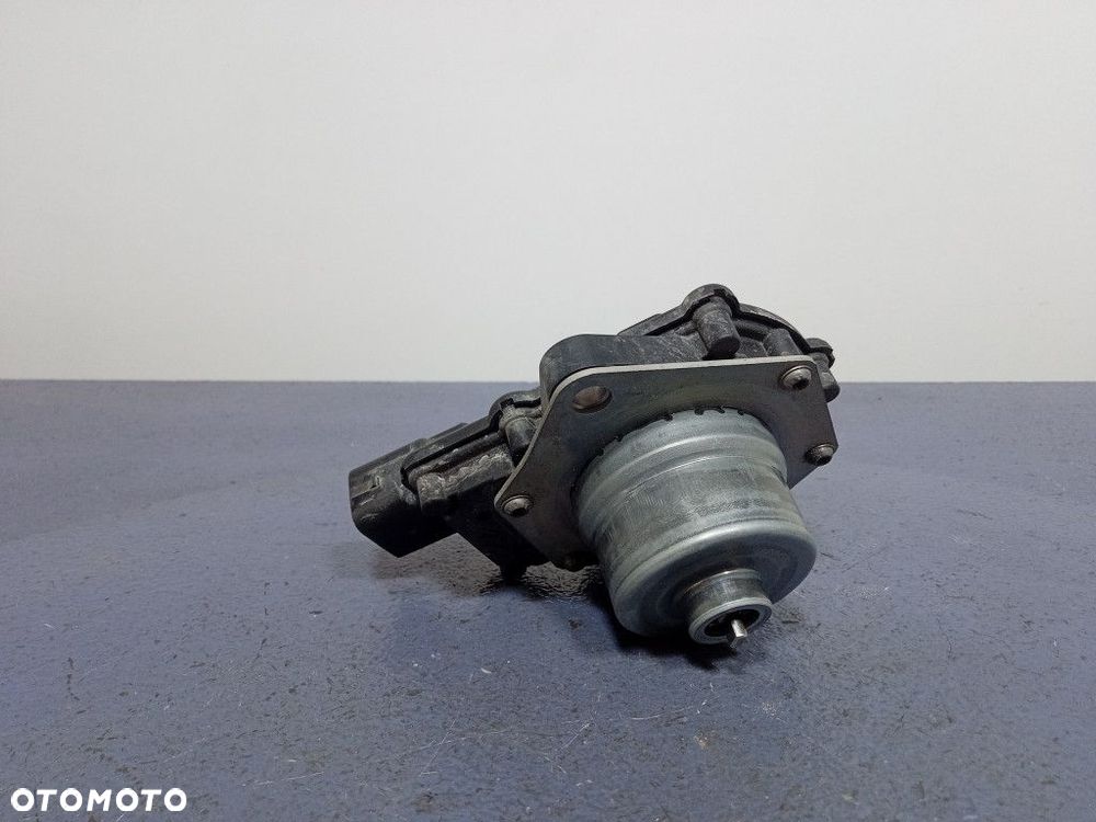 BMW X5 G05 NASTAWNIK REDUKTORA VTG 5A67B84 - 2