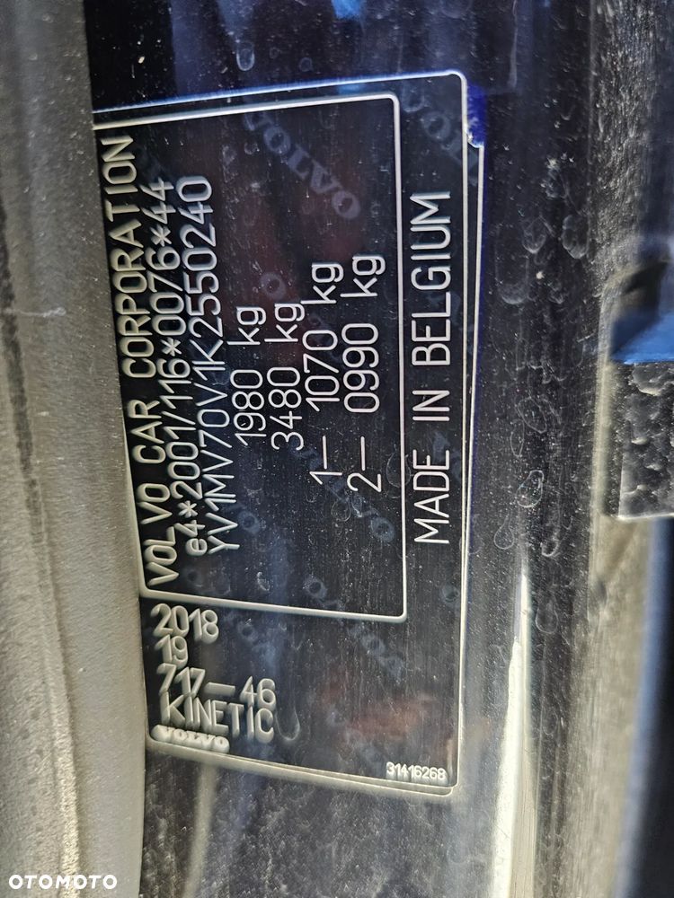 Volvo V70 D3 Momentum - 10