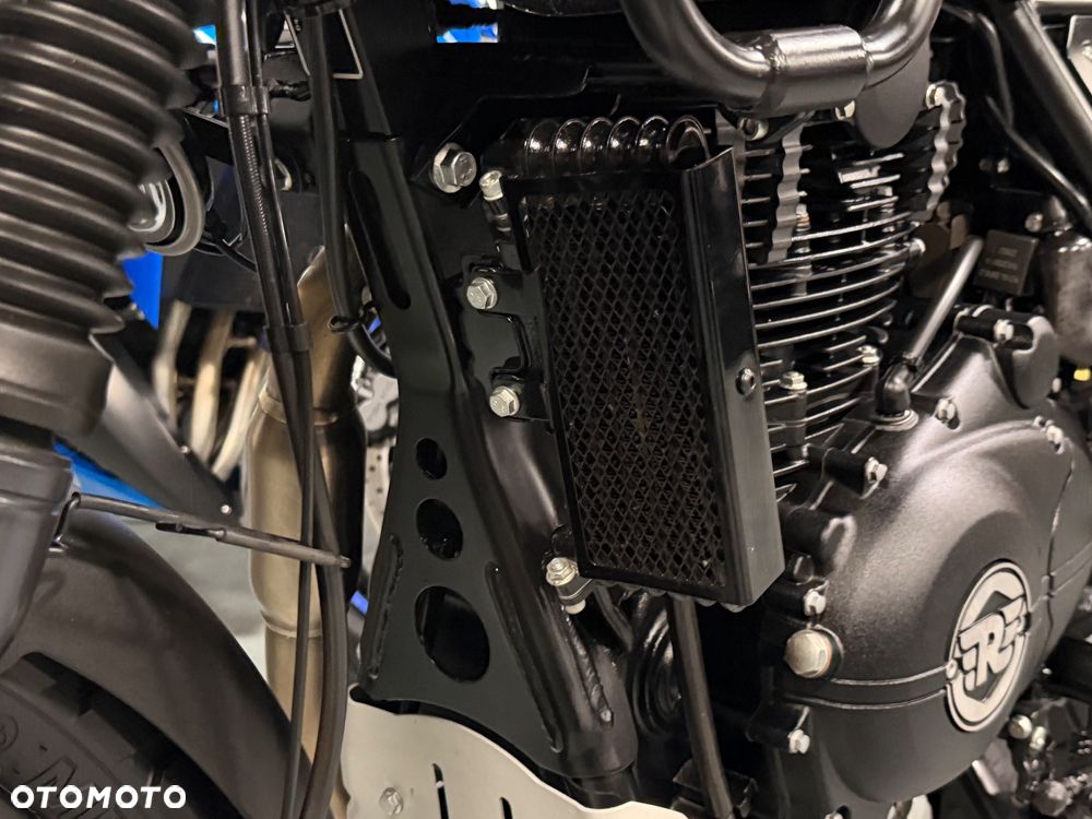 Royal Enfield Himalayan - 38