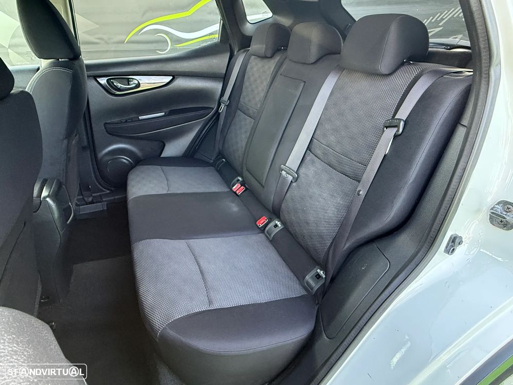 Nissan Qashqai 1.5 dCi Acenta - 12