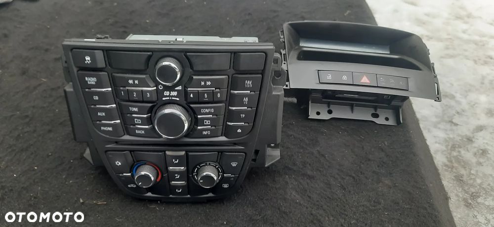 Opel Astra J Radio Zestaw Multimedialny Wyświetlacz  22773672 Panel 13346049 28273785 13338335 565412769 - 1