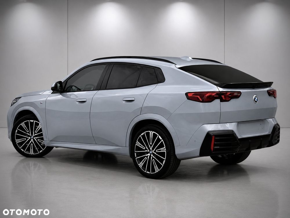 BMW X2 xDrive20d - 11