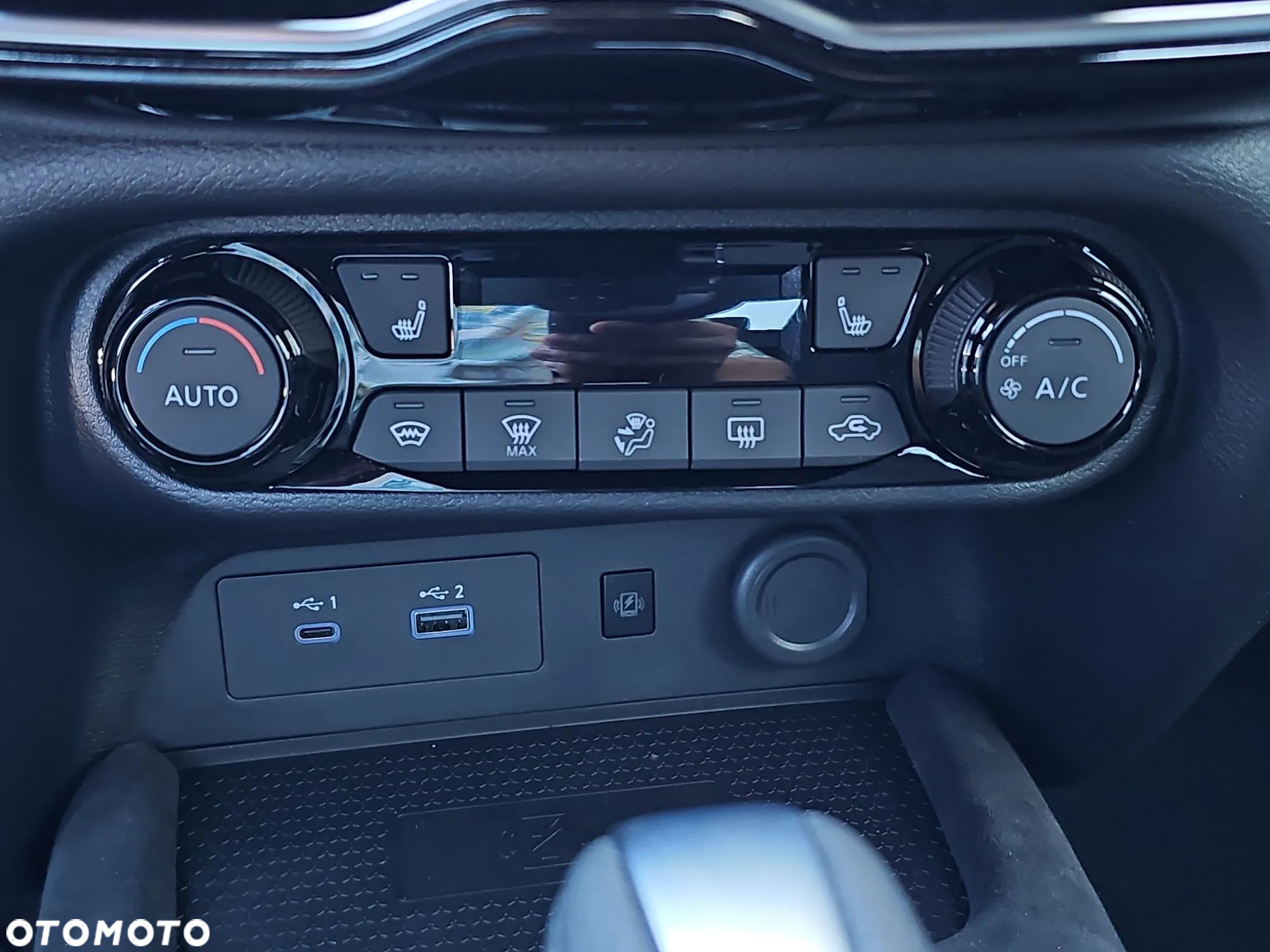 Nissan Juke 1.6 Hybrid N-Design AMT - 16