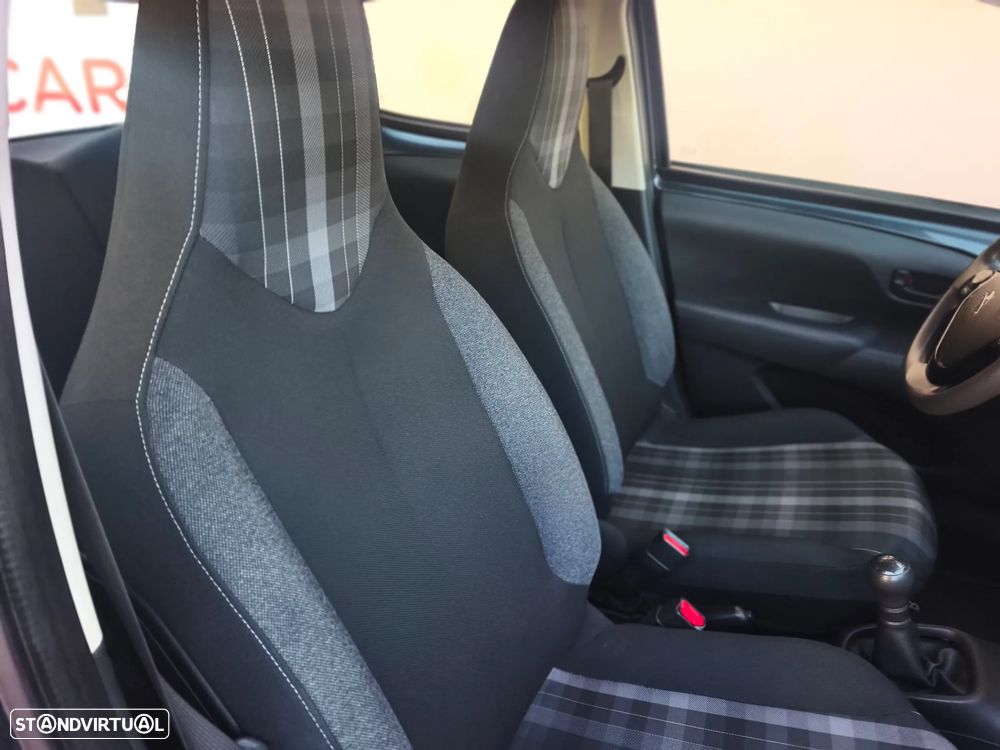 Peugeot 108 1.0 VTi Allure - 15