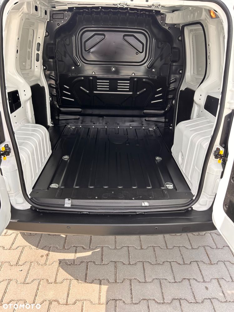 Fiat Fiorino Kombi SX - 5