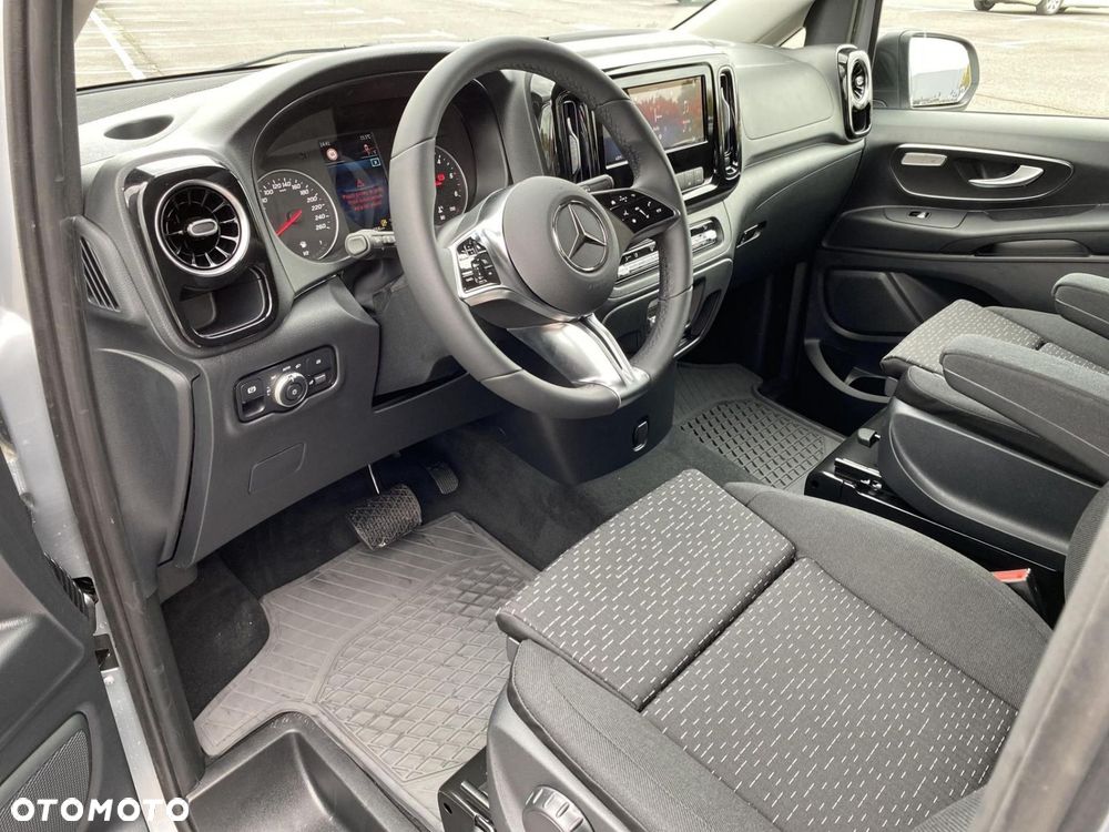 Mercedes-Benz Vito - 10