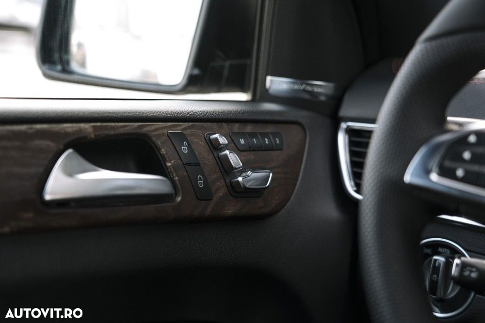 Mercedes-Benz GLE 350 d 4MATIC - 31
