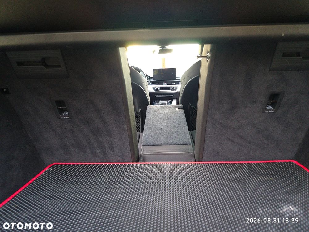 Audi A4 Avant 40 TFSI mHEV Quattro S tronic - 33