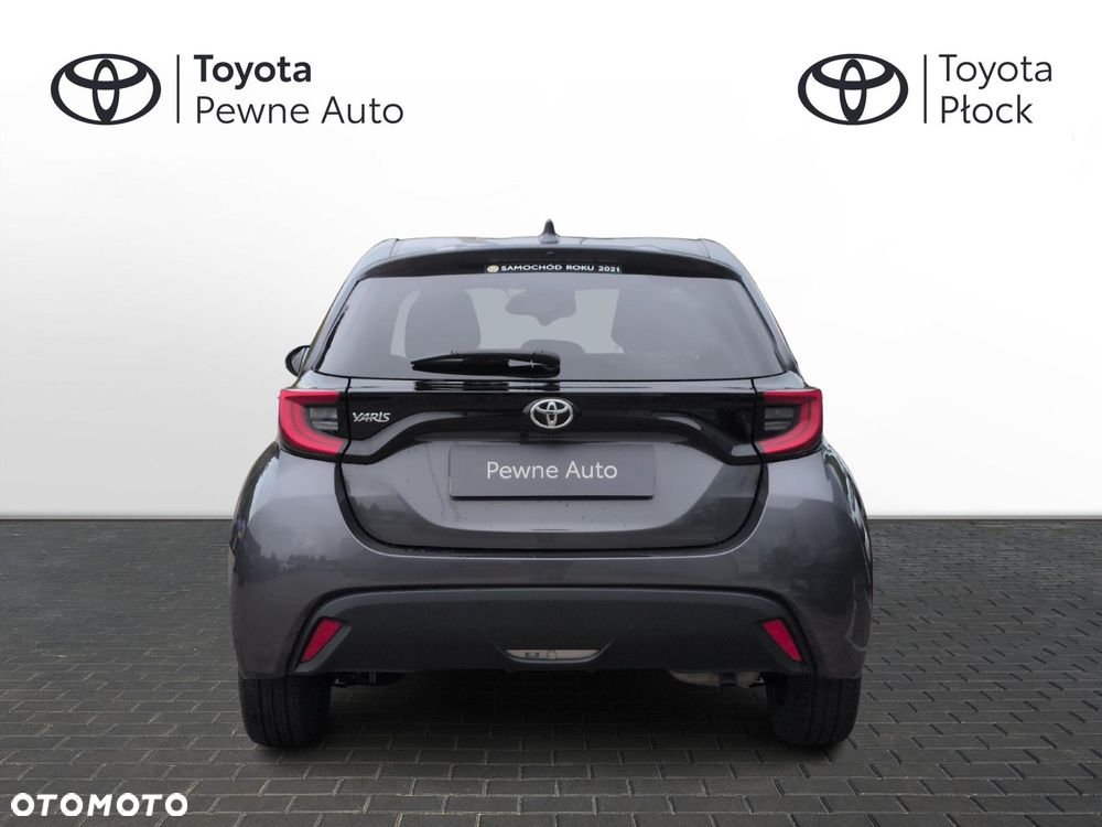 Toyota Yaris - 4