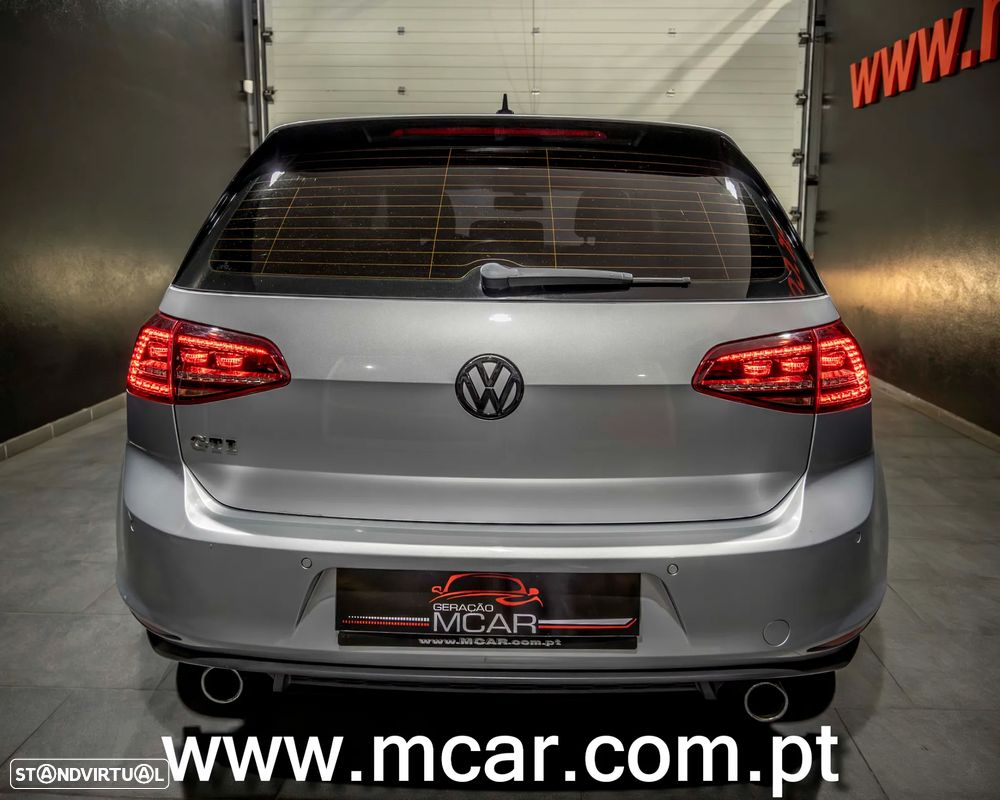 VW Golf GTI Performance BlueMotion - 17