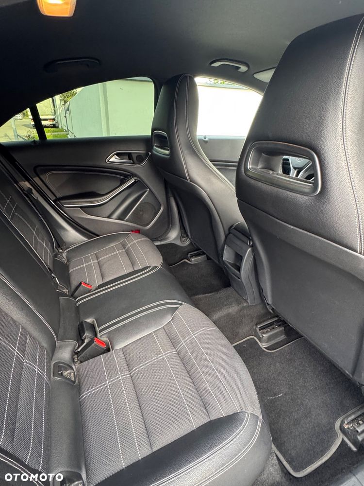 Mercedes-Benz CLA - 21