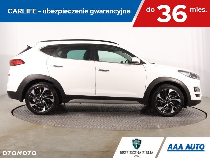 Hyundai Tucson - 8
