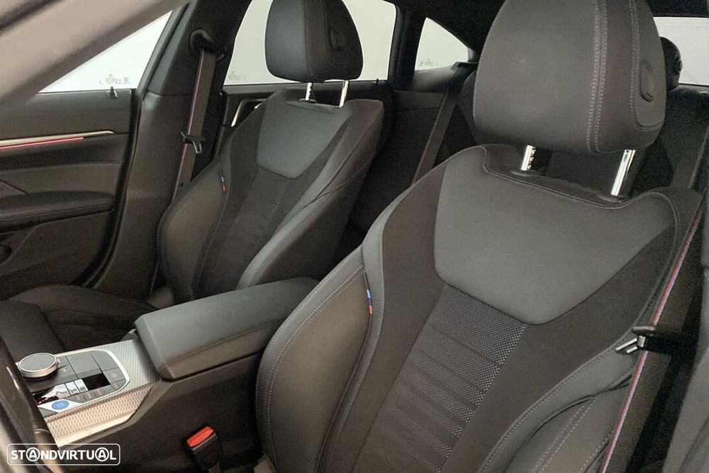 BMW i4 eDrive35 Pack Desportivo M - 6