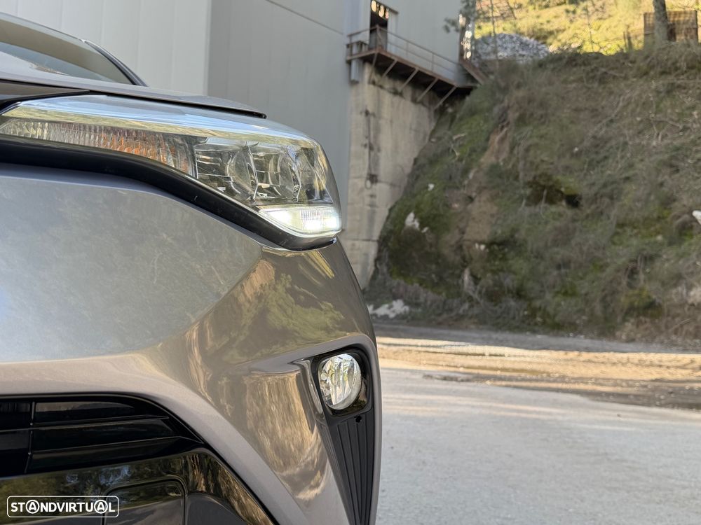 Toyota C-HR 1.8 HSD Comfort+P.Style - 15