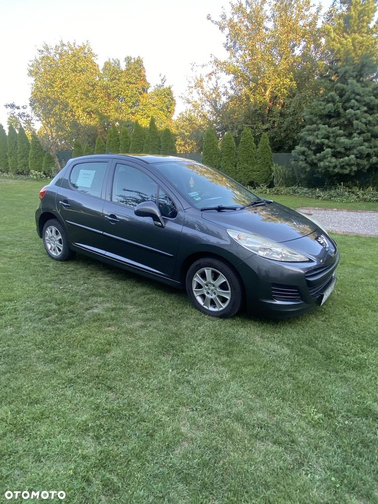 Peugeot 207 - 2