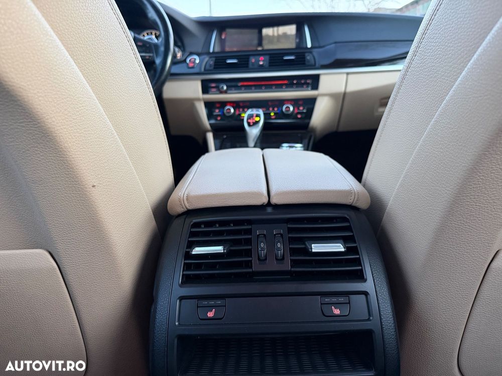 BMW Seria 5 535i xDrive - 22