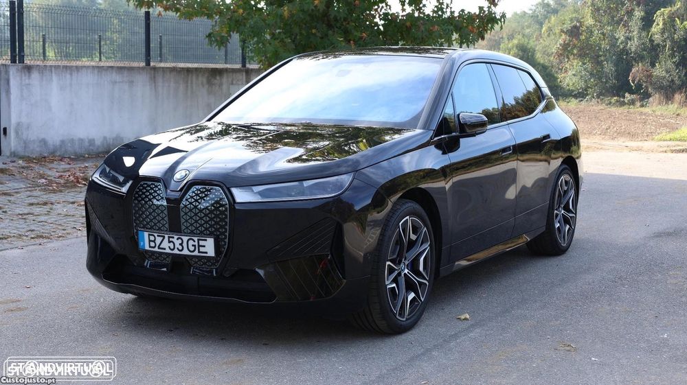 BMW iX xDrive 40 Pack Desportivo - 9