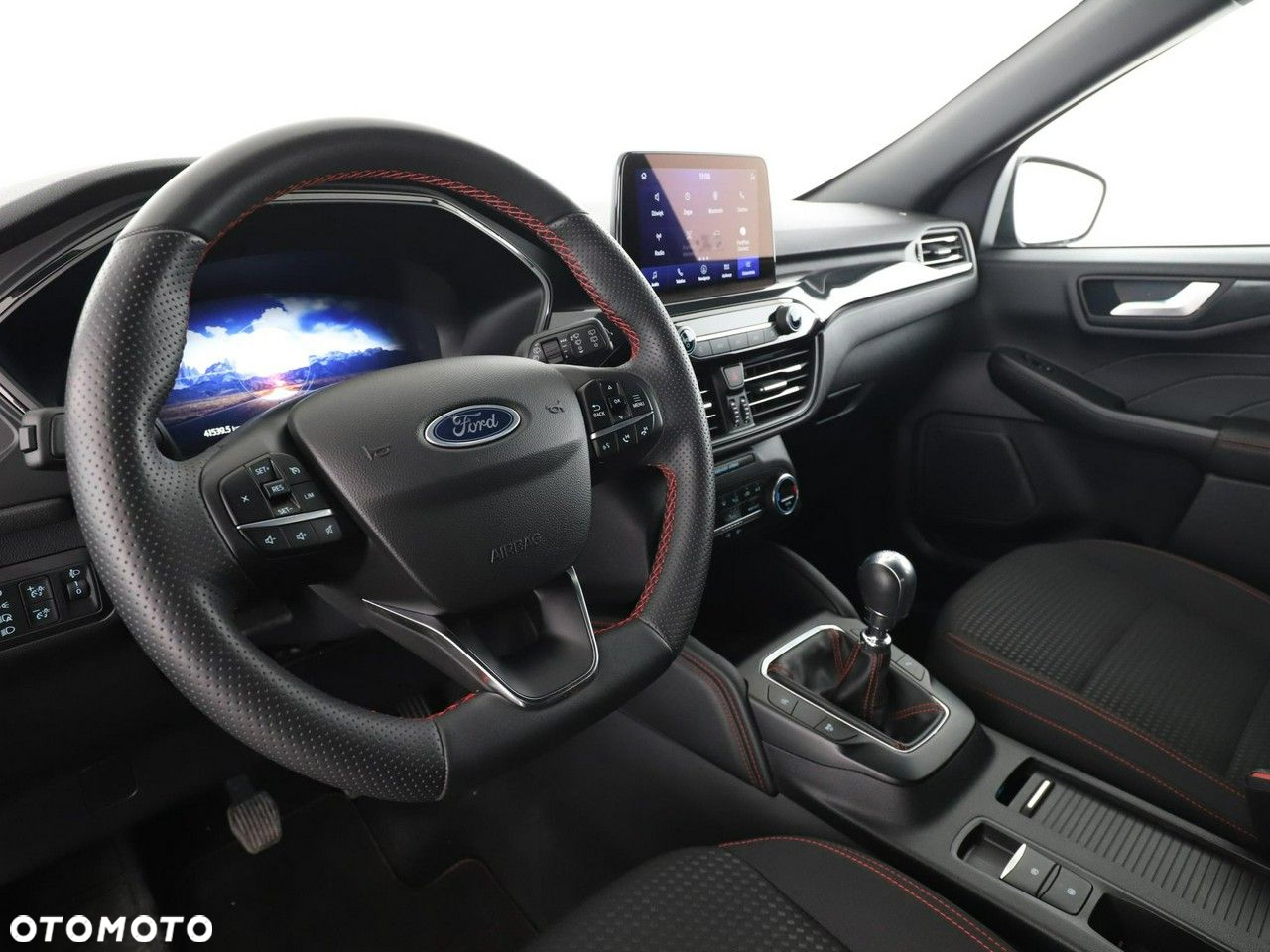 Ford Kuga 1.5 EcoBoost ST-LINE - 14