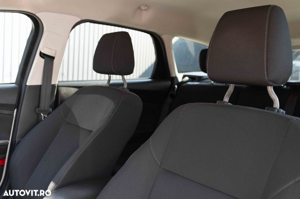 Ford Focus 1.5 TDCi Powershift Titanium - 18