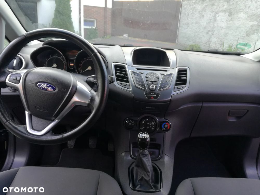 Ford Fiesta 1.25 SYNC Edition - 10