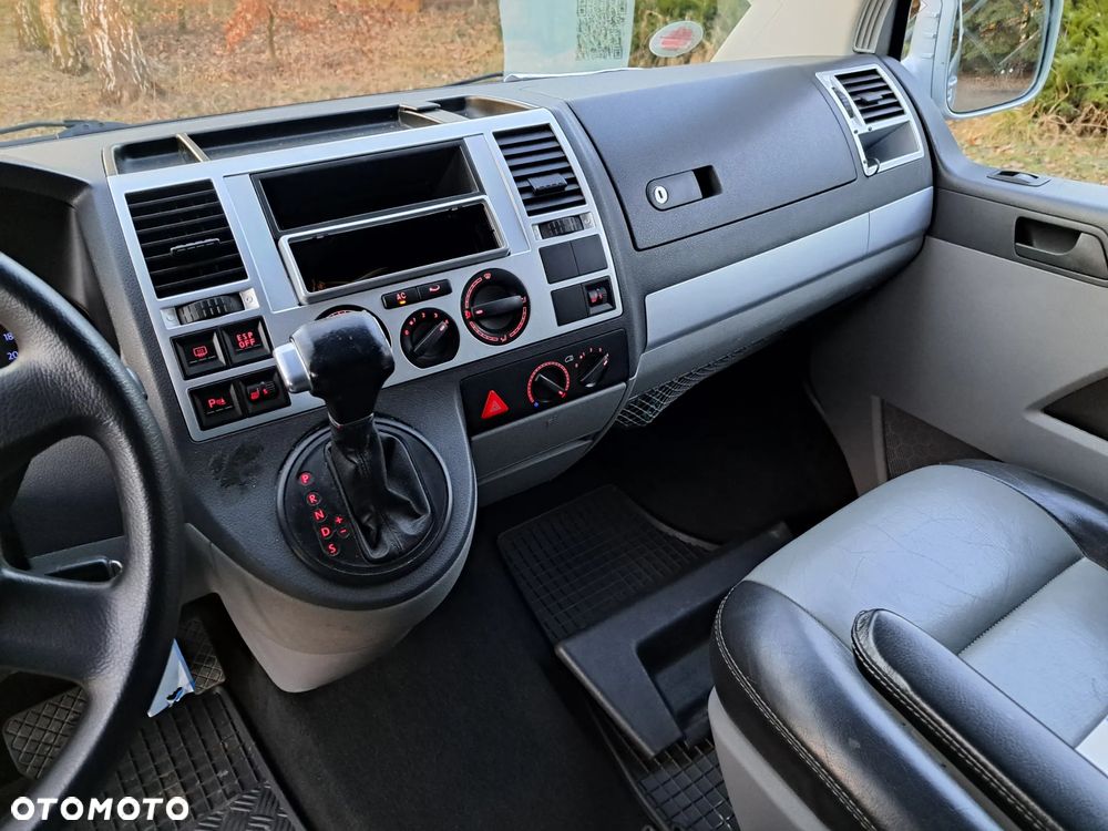 Volkswagen Transporter - 10