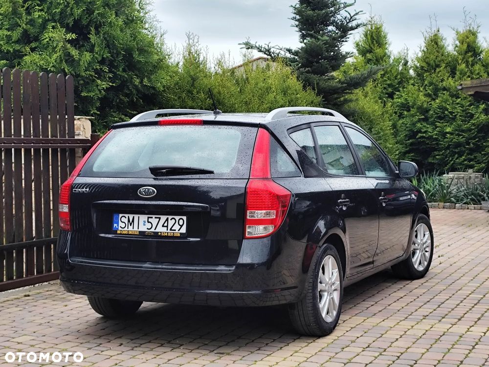 Kia Ceed 1.6 CVVT ISG Vision - 26