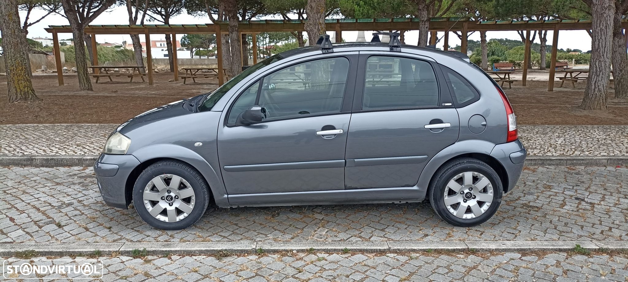 Citroën C3 1.4 HDi Exclusive Sensodrive - 2