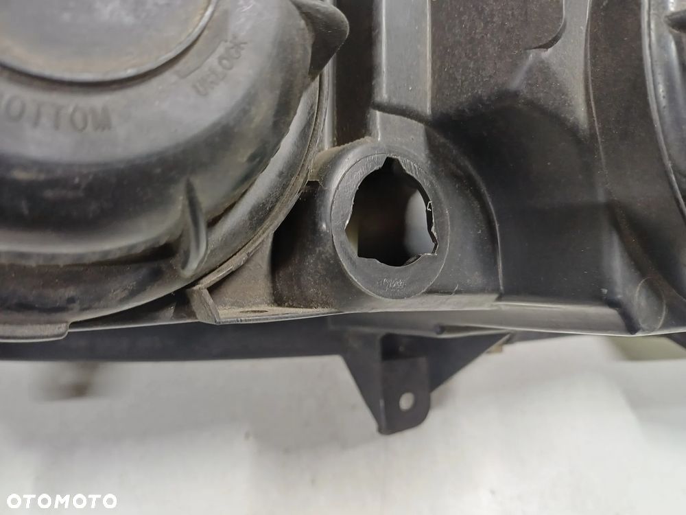 Lampa prawy przod volvo s60 I v70 II europa - 12