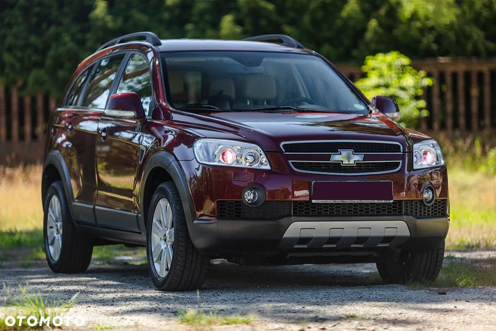 Chevrolet Captiva 2.0 4WD 7 Sitzer LT - 2