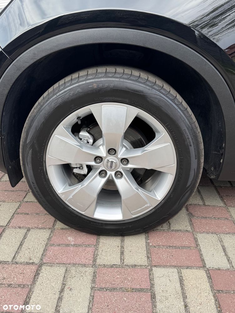 Volvo XC 40 - 4