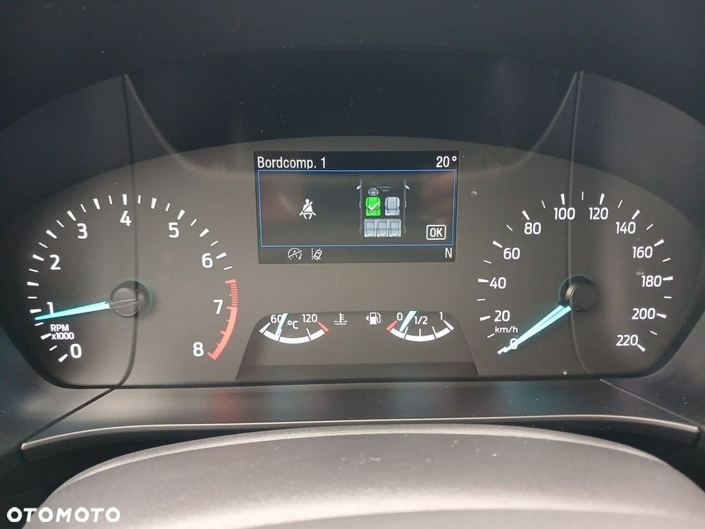 Ford Kuga - 15