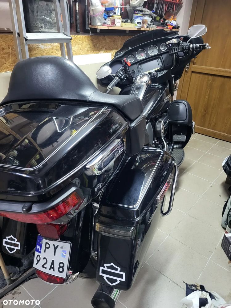 Harley-Davidson FLHTCU Ultra - 12