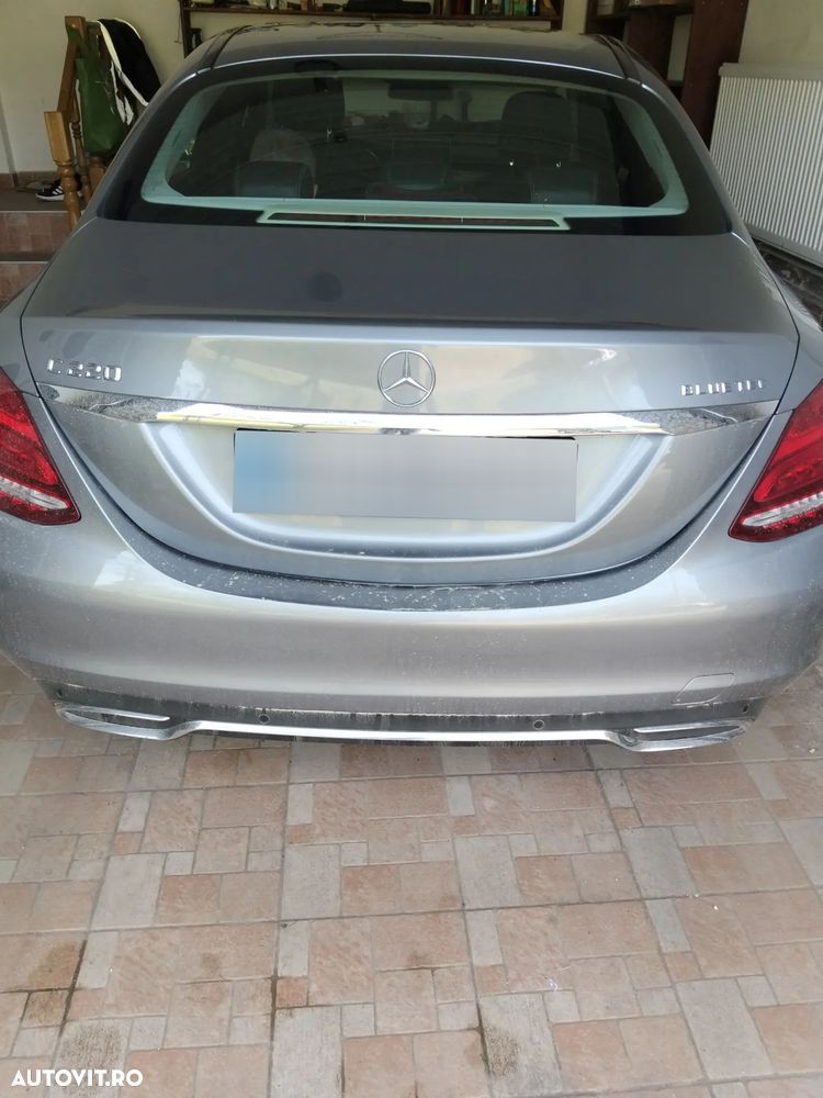 Mercedes-Benz C 220 d 4MATIC Aut. - 4