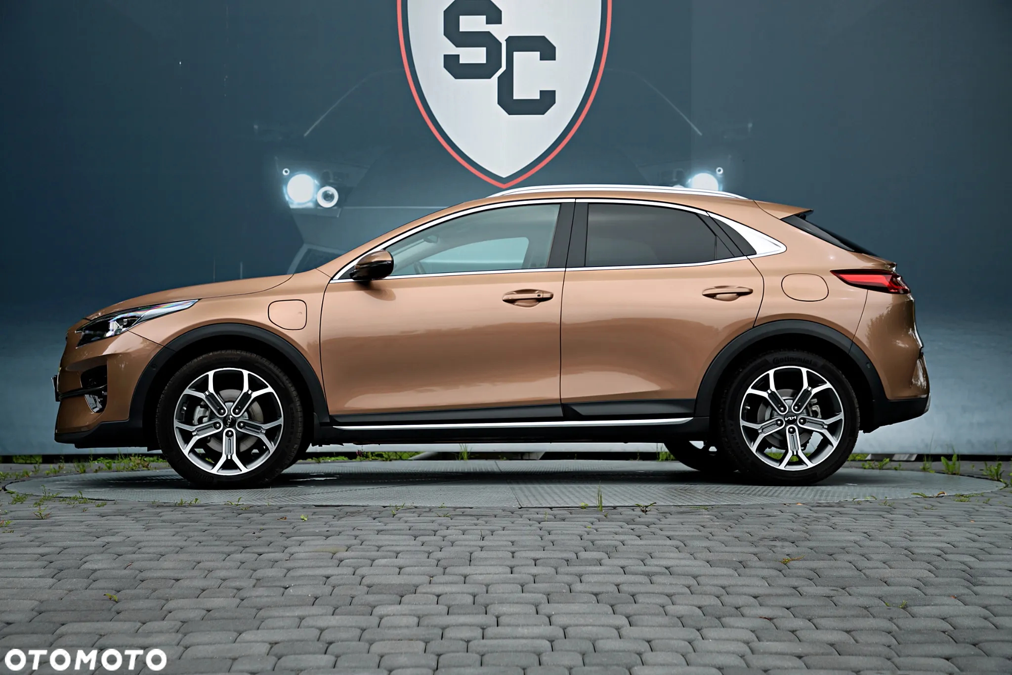 Kia XCeed ver-1-6-gdi-phev-l-business-line-dct - 7