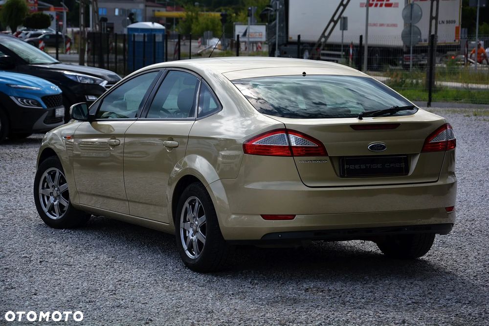 Ford Mondeo 2.0 Viva Trend - 9