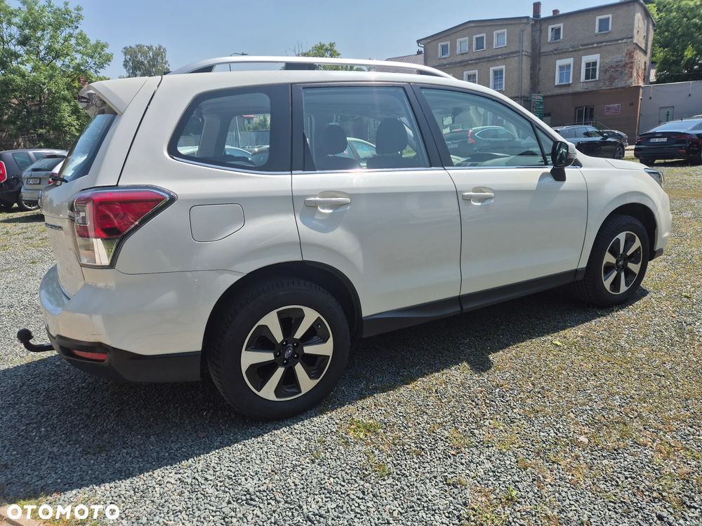 Subaru Forester 2.0i Comfort EU6 - 10