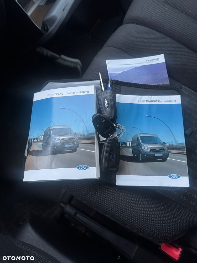 Ford Transit - 19