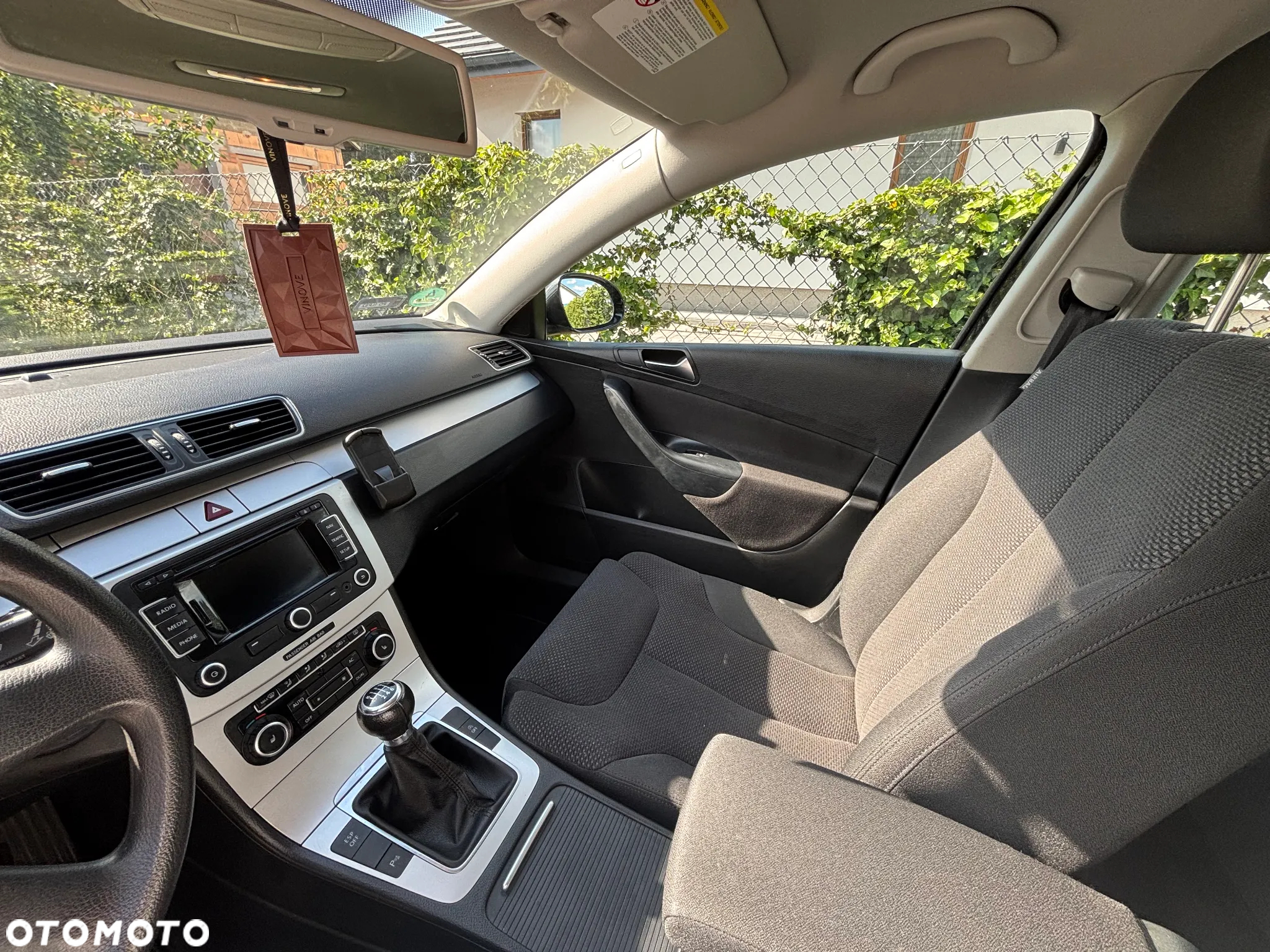 Volkswagen Passat 2.0 TDI DPF Comfortline - 12