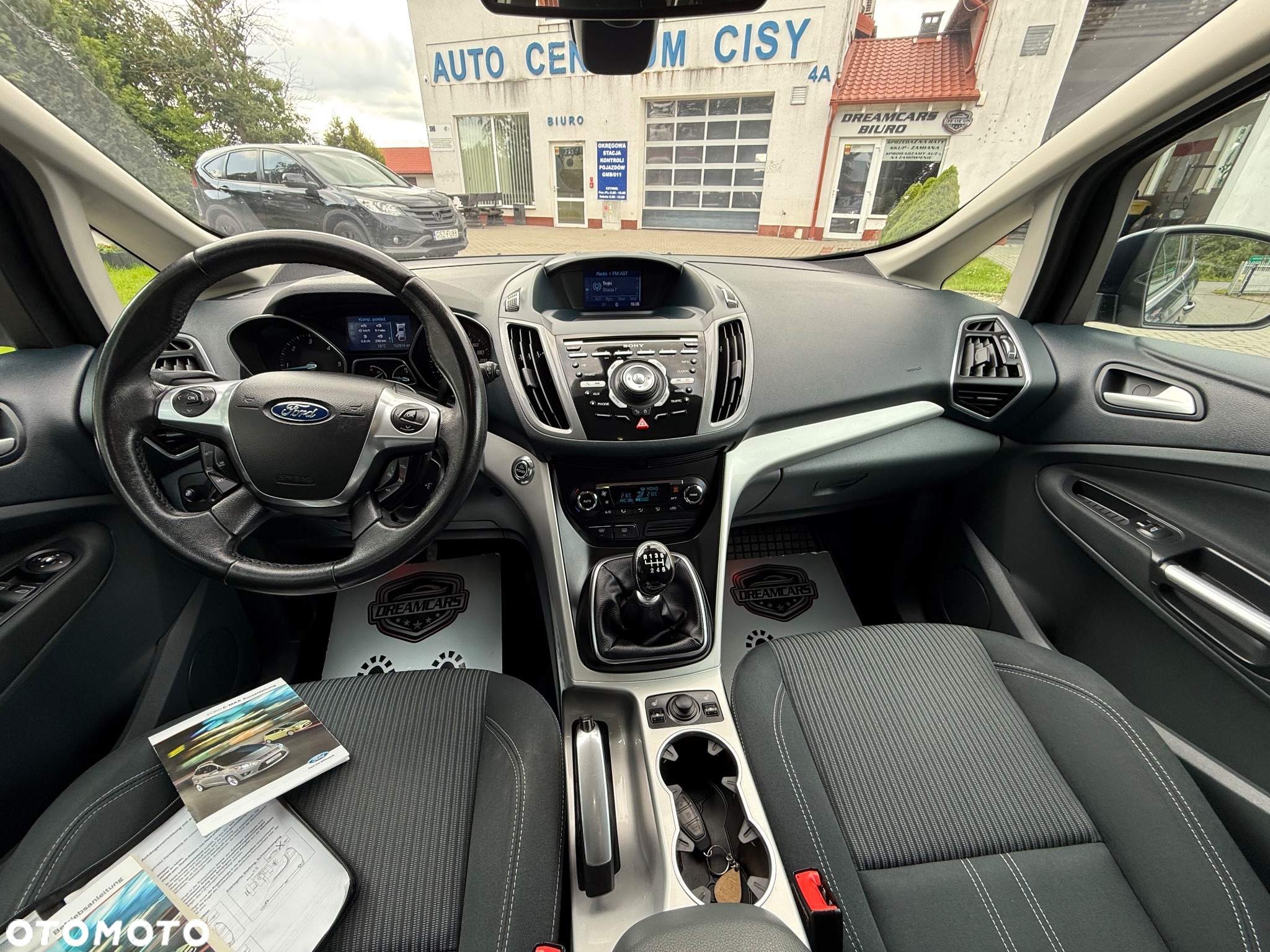 Ford Grand C-MAX - 22