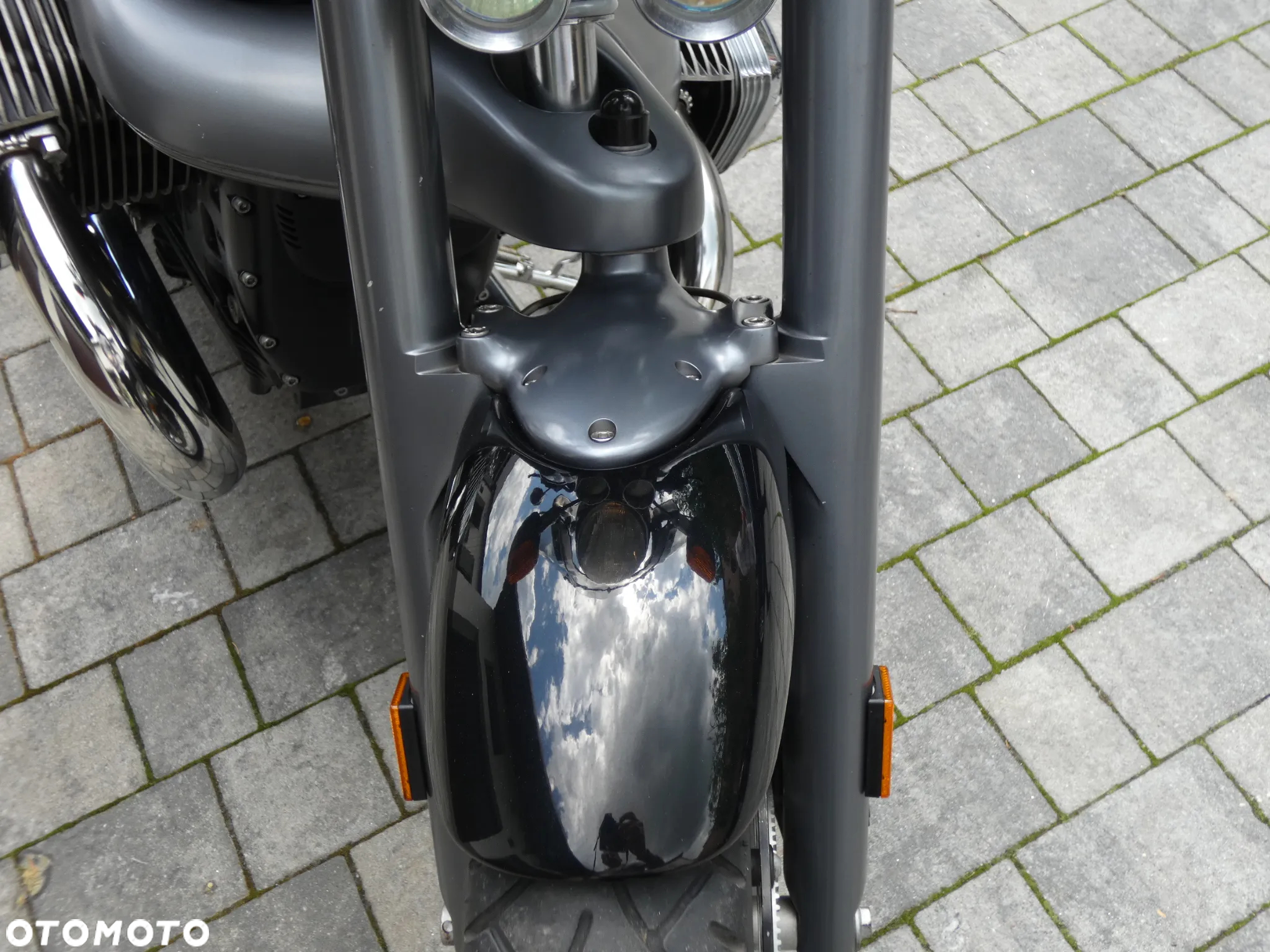 BMW R - 19