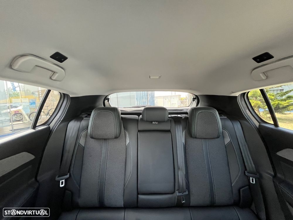Peugeot 308 1.5 BlueHDi Allure Pack EAT8 - 52